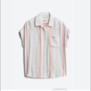 Lightweight button down shirt